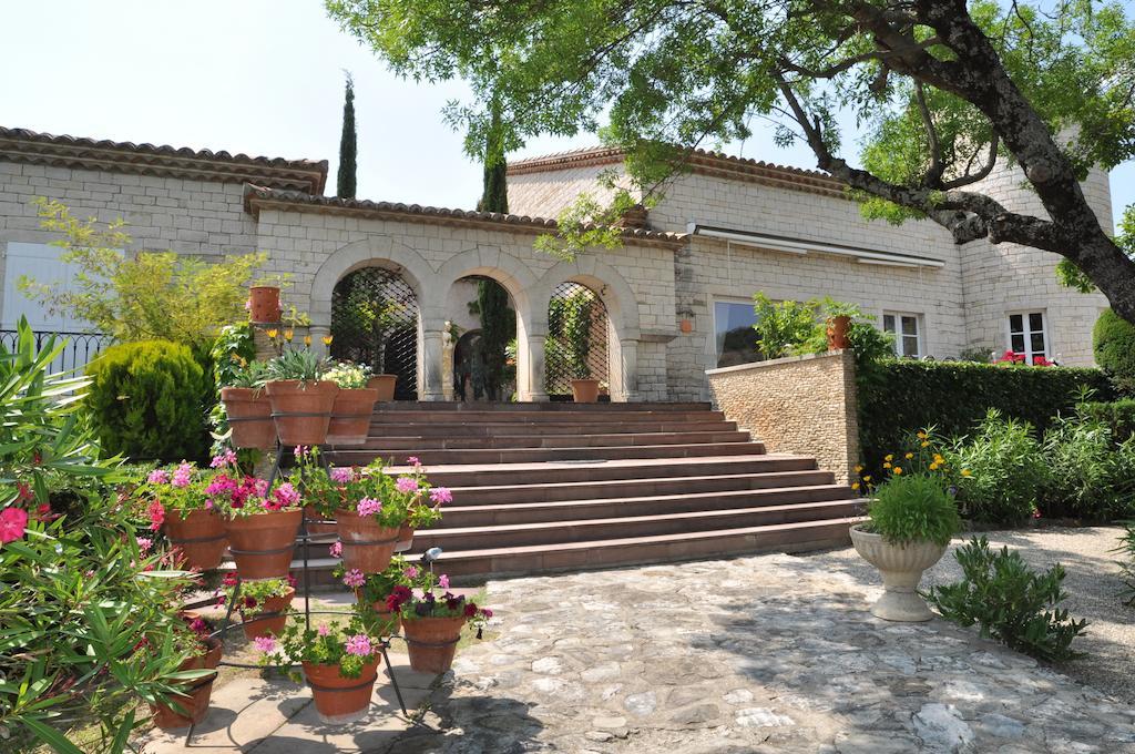 Villa Domaine le Bourdet à Saint-Sauveur-de-Cruzière Extérieur photo